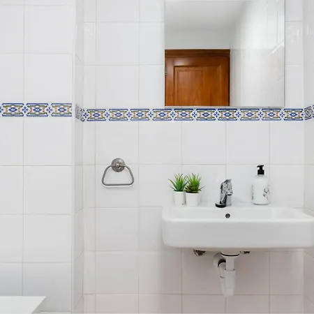 Yourhouse Blaublue 2 1, Sea View *